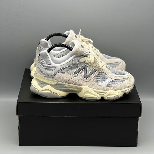 New Balance 9060 Gris
