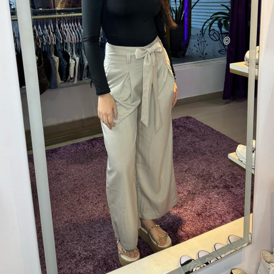 PANTALON RECTO ANCHO BEIGE