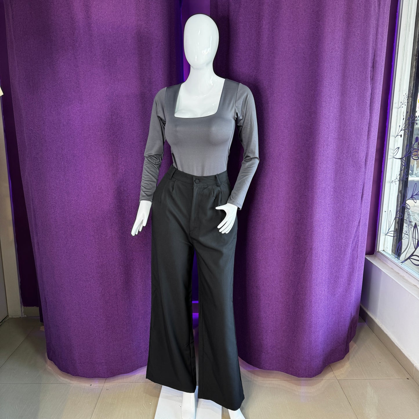 Body Manga Larga Escotado Gris Plomo