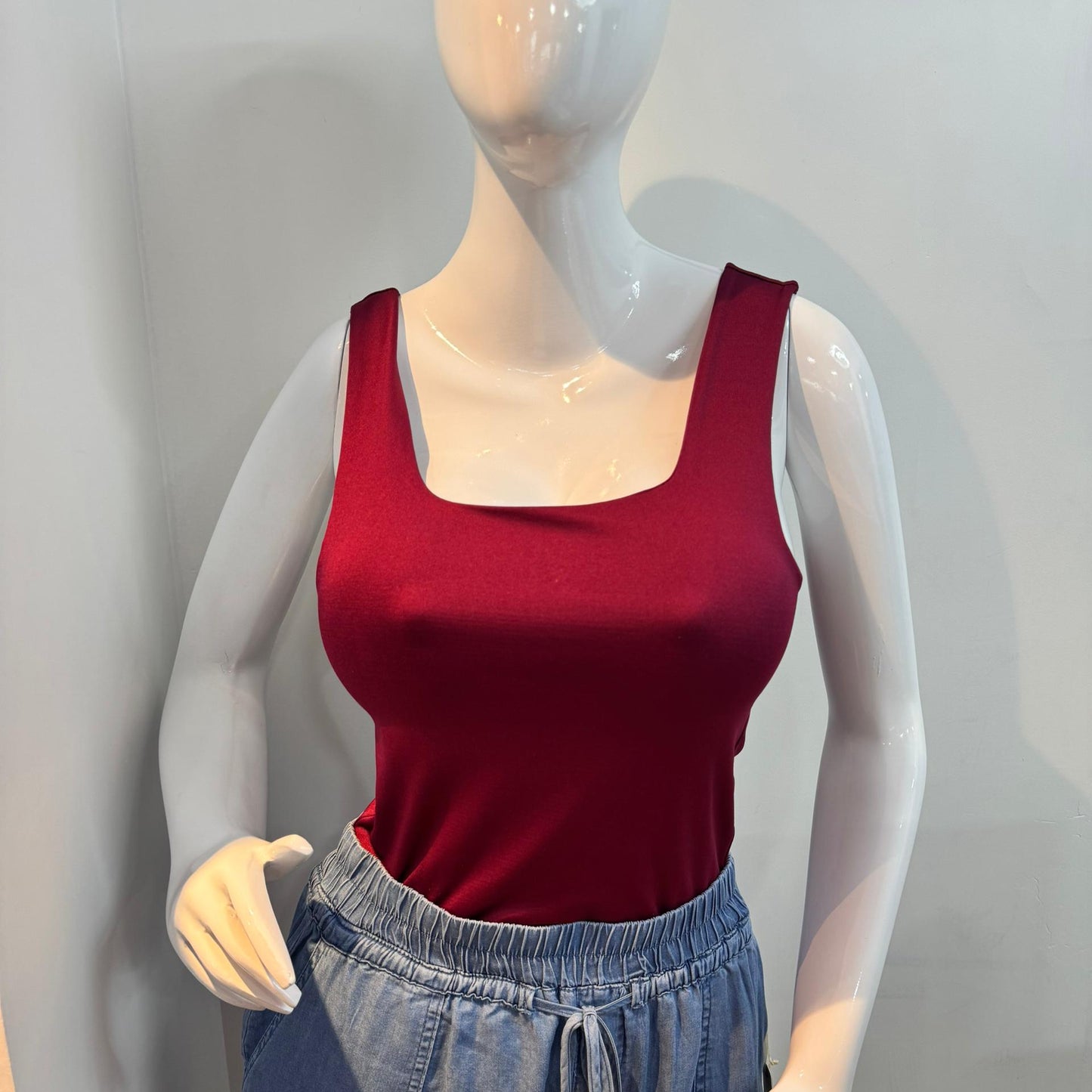 Body Manga Sisa Escotado Rojo Cereza