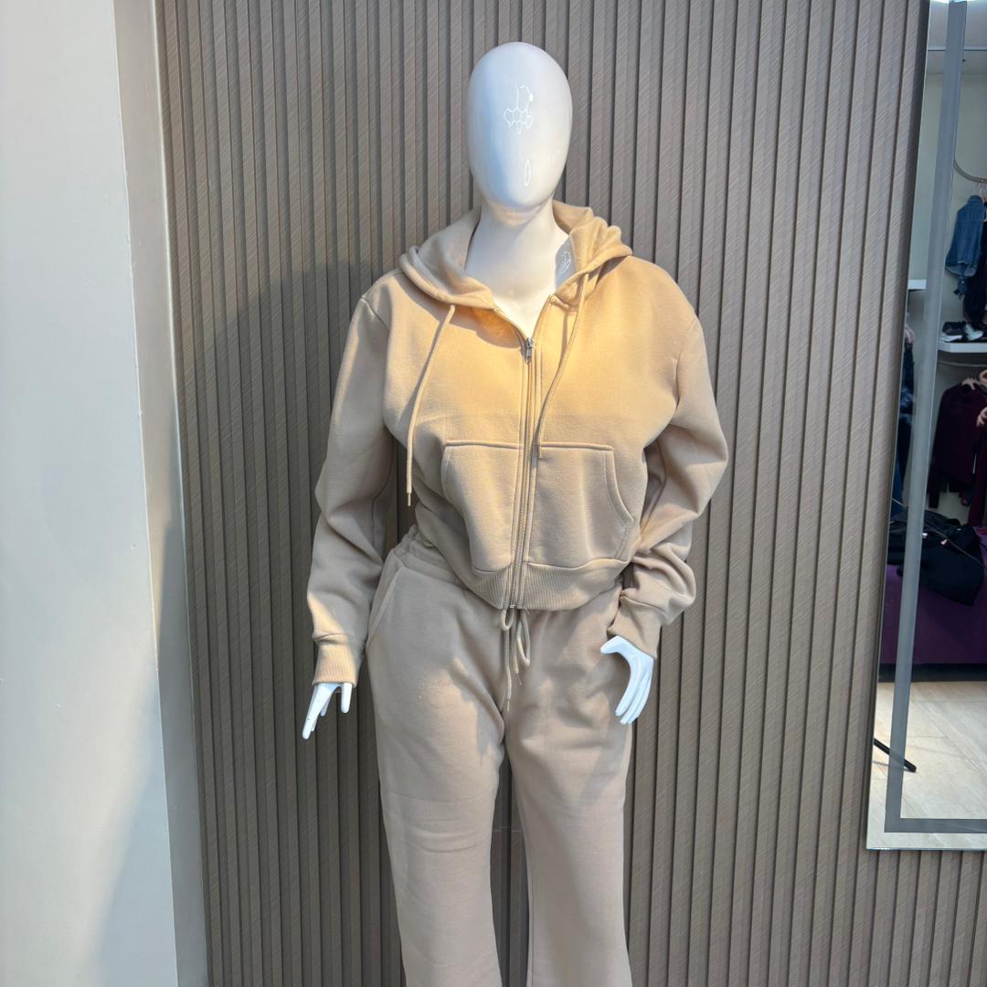 CONJUNTO DEPORTIVO