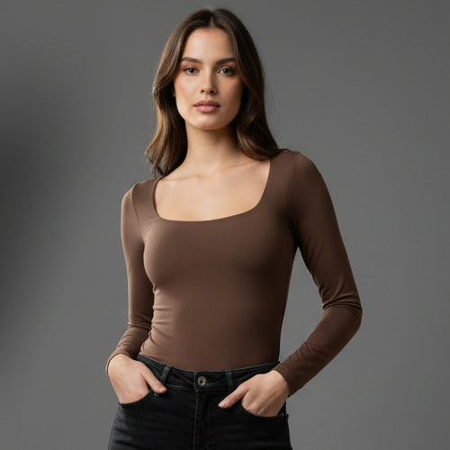 BODY MANGA LARGA CUELLO CUADRADO MARRON