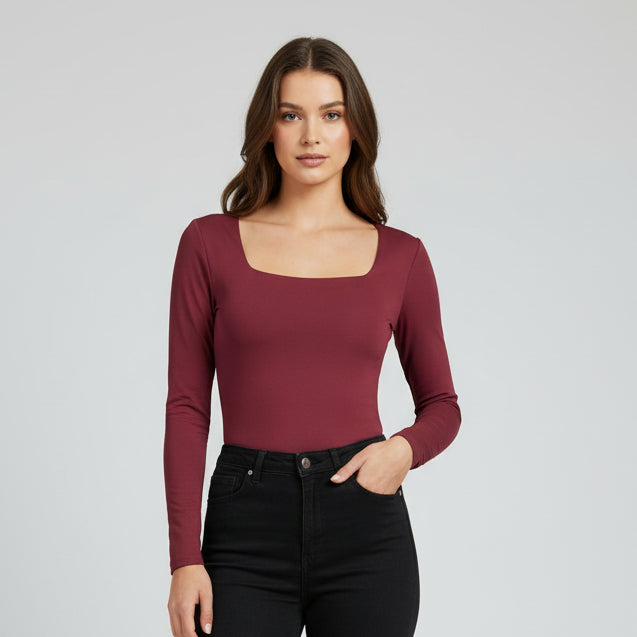 BODY MANGA LARGA ESCOTADO ESCOTE CUADRADO