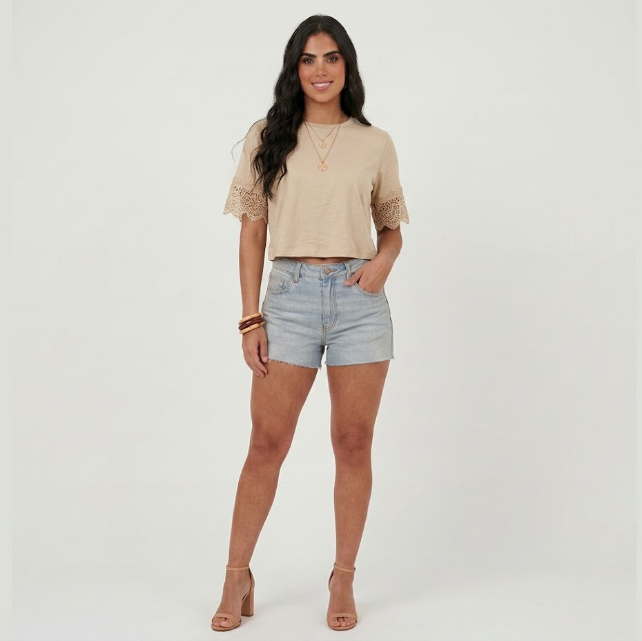 BLUSA ENCAJE MANGAS