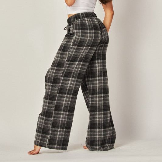 PIJAMA GRIS CUADROS