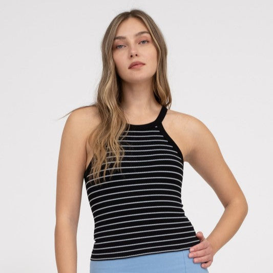 TOP  HALTER RAYAS NEGRAS