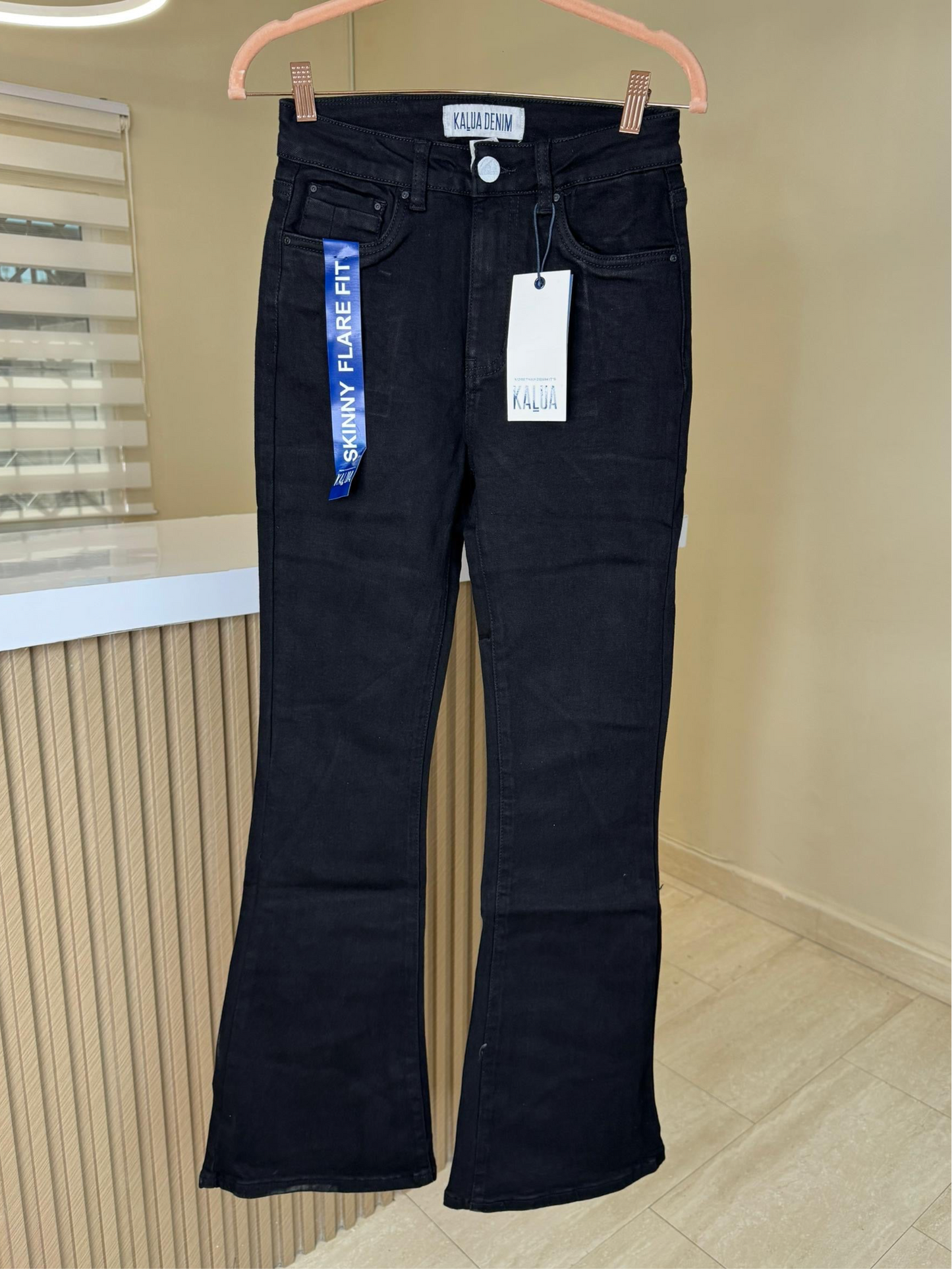 JEAN BOTA CAMPANA