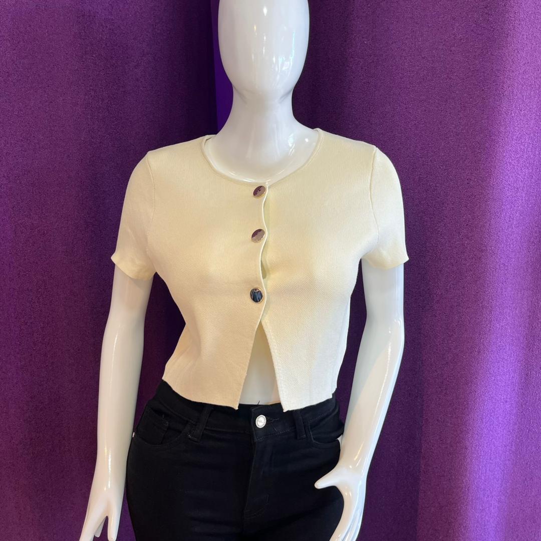 TOP MANGA CORTA BOTONES