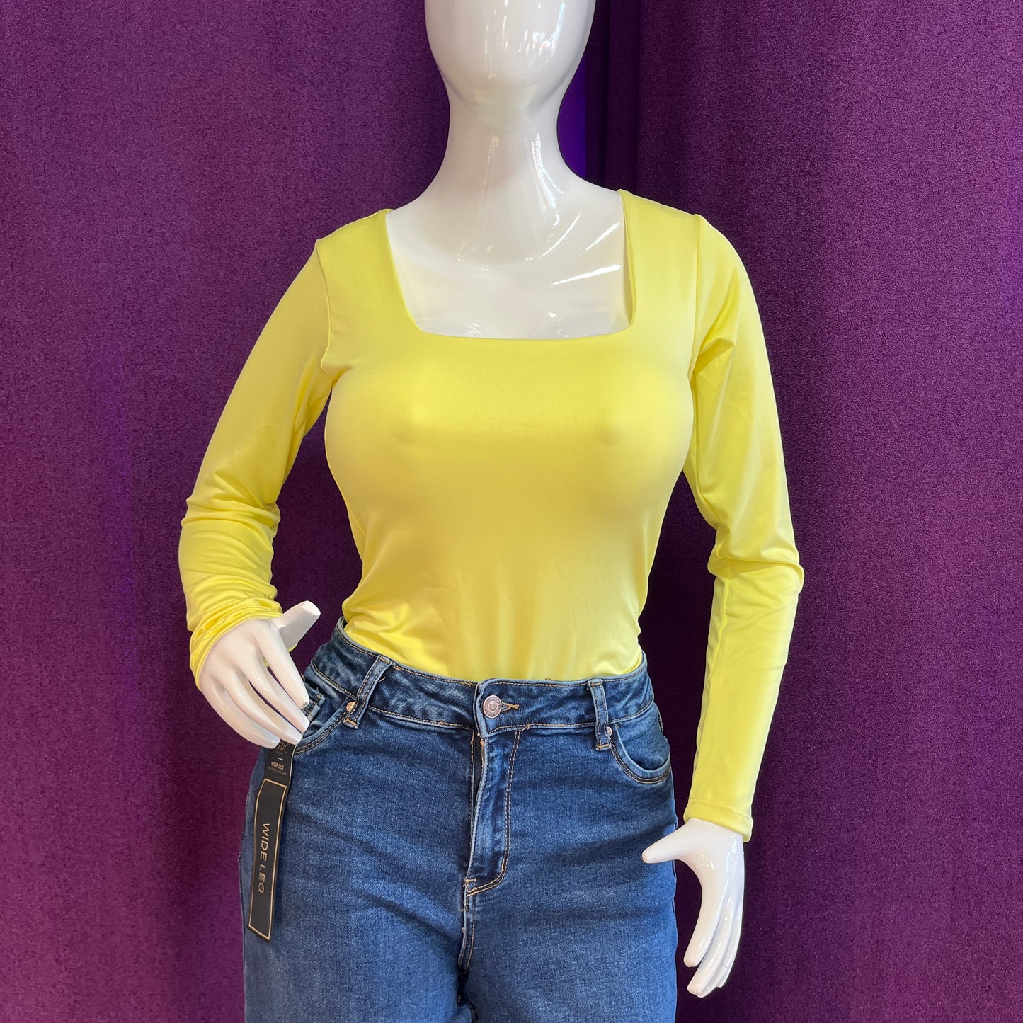 BODY ESCOTADO MANGA LARGA AMARILLO