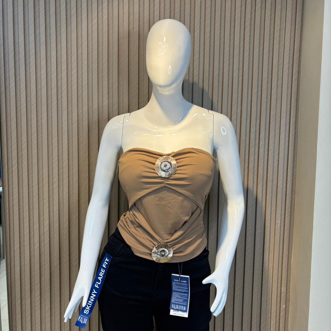 TOP STRAPLESS CON HEBILLAS