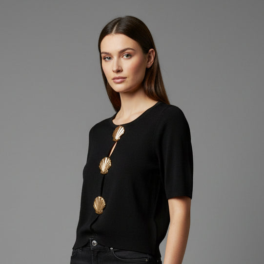 BLUSA MANGA CORTA BOTON DORADO