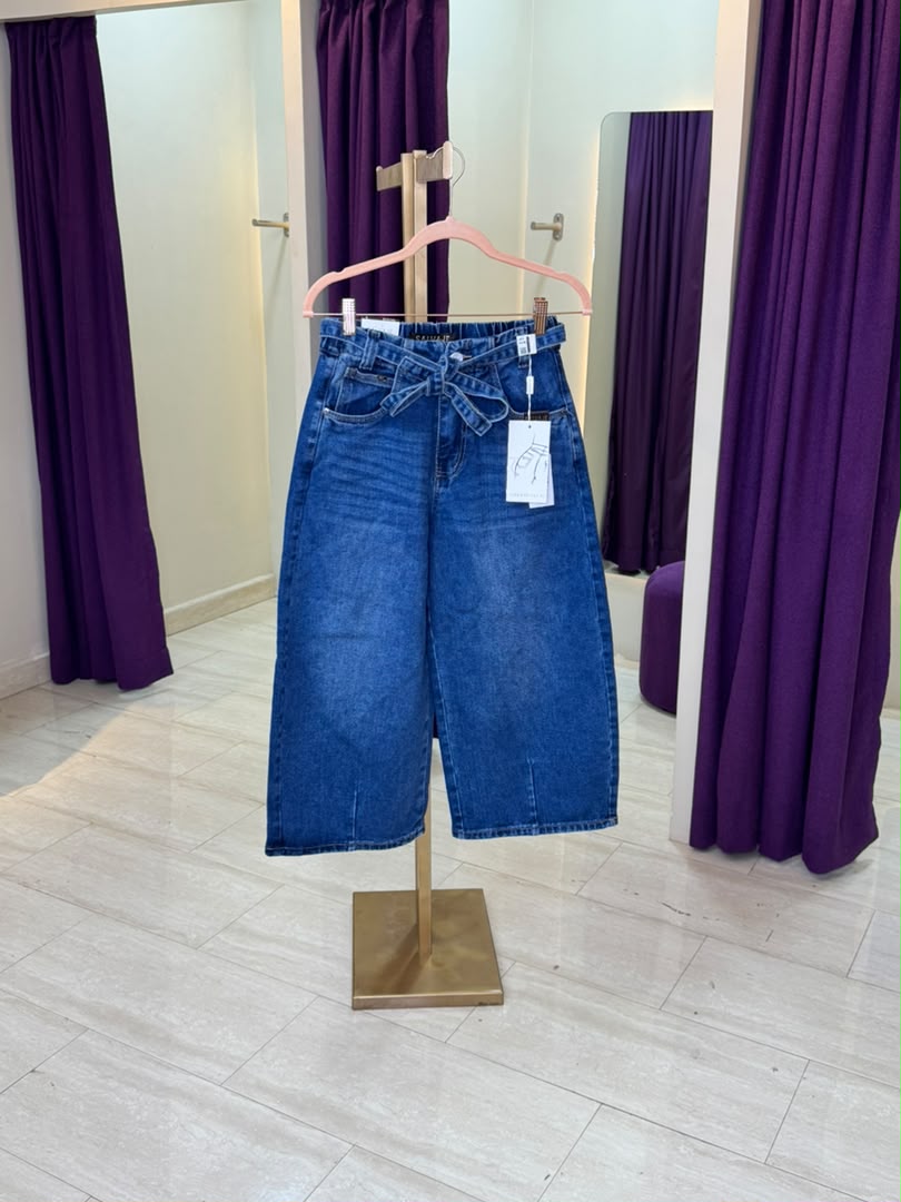 JEAN BARREL CROPPED