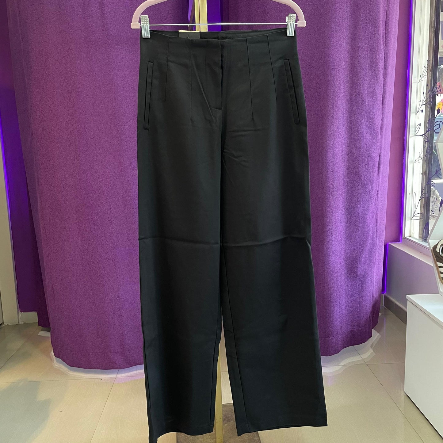 PANTALON TIPO ZARA BOTA RECTA NEGRO