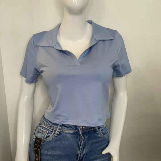TOP CUELLO POLO V CLESTE CORTO